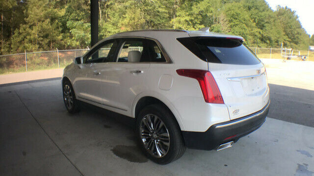 Cadillac XT5 2017 image number 5