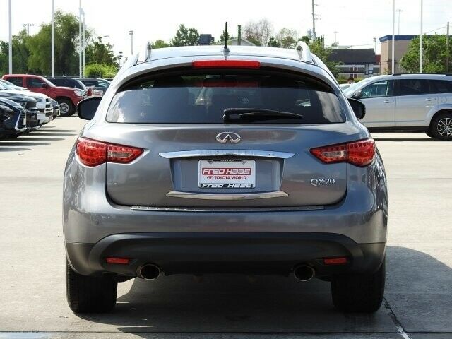 Infiniti QX70 2015 image number 15