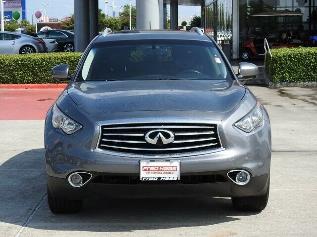 Infiniti QX70 2015 image number 8