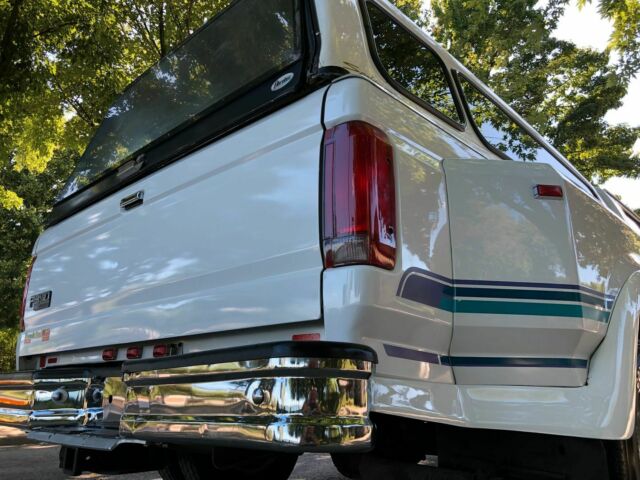 Ford F-350 1998 image number 34