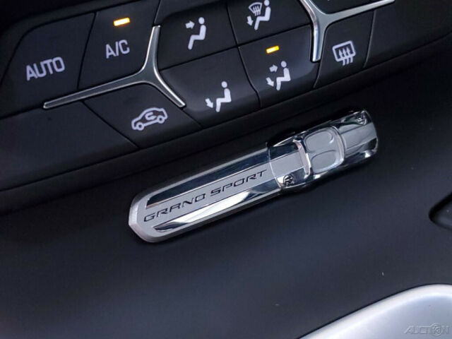 Chevrolet Corvette 2019 image number 42