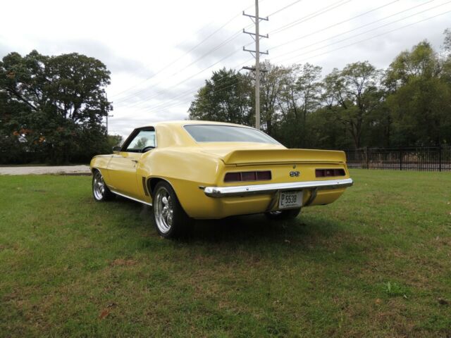 Chevrolet Camaro 1969 image number 15