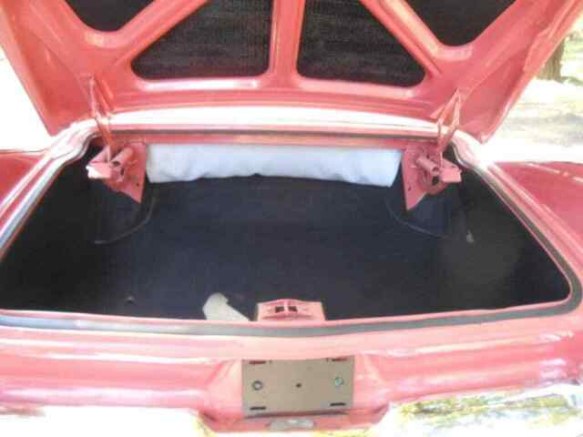 Plymouth Fury 1960 image number 11