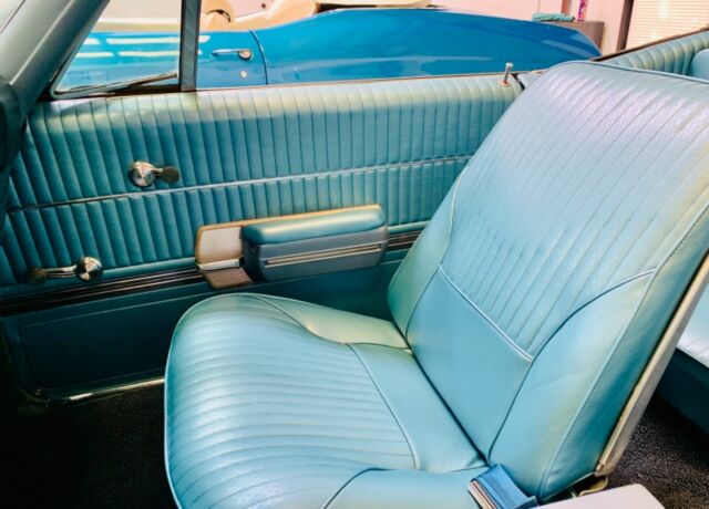 Oldsmobile Cutlass 1968 image number 12