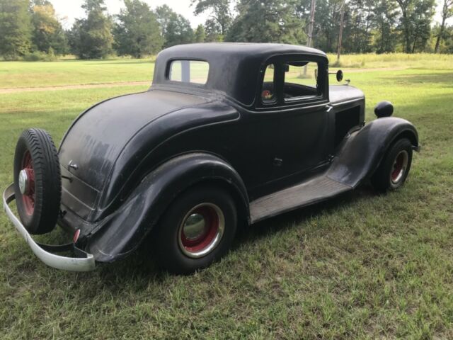 Plymouth Coupe 1933 image number 29