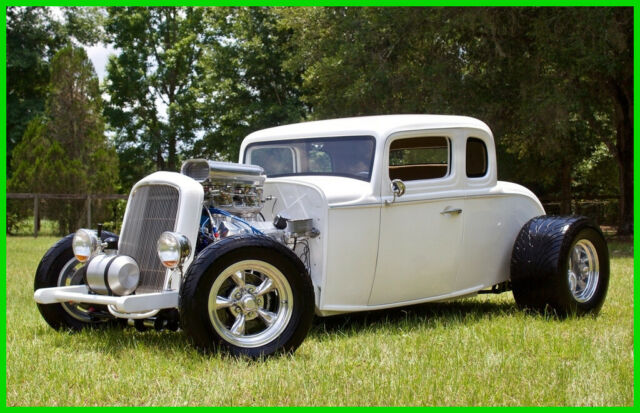 Ford Model B 5-Window Coupe 1932 image number 24