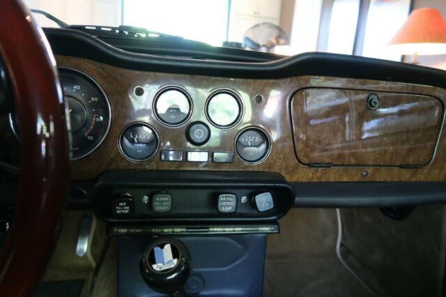 Triumph TR-6 1975 image number 35