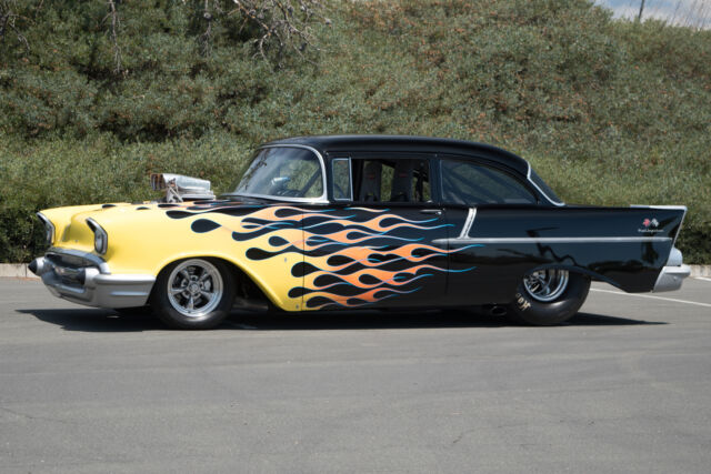 Chevrolet Bel Air/150/210 1957 image number 12
