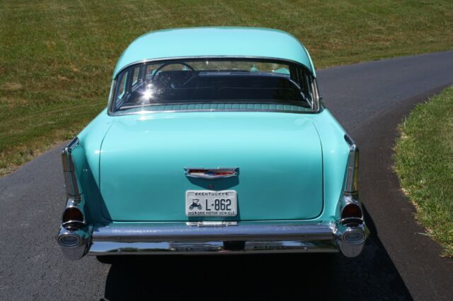 Chevrolet Bel Air/150/210 1957 image number 25