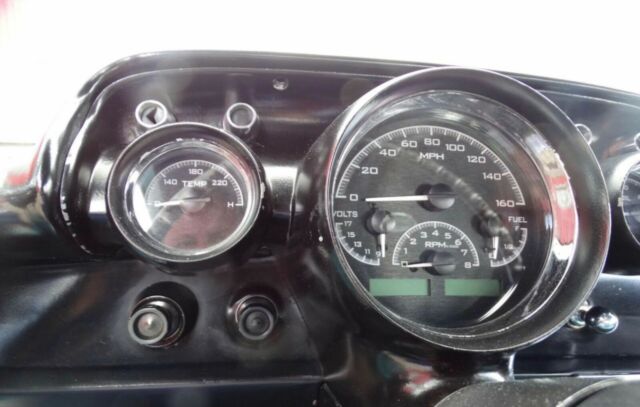 Chevrolet Bel Air/150/210 1957 image number 32