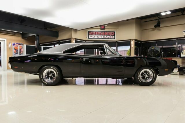 Dodge Charger 1969 image number 33