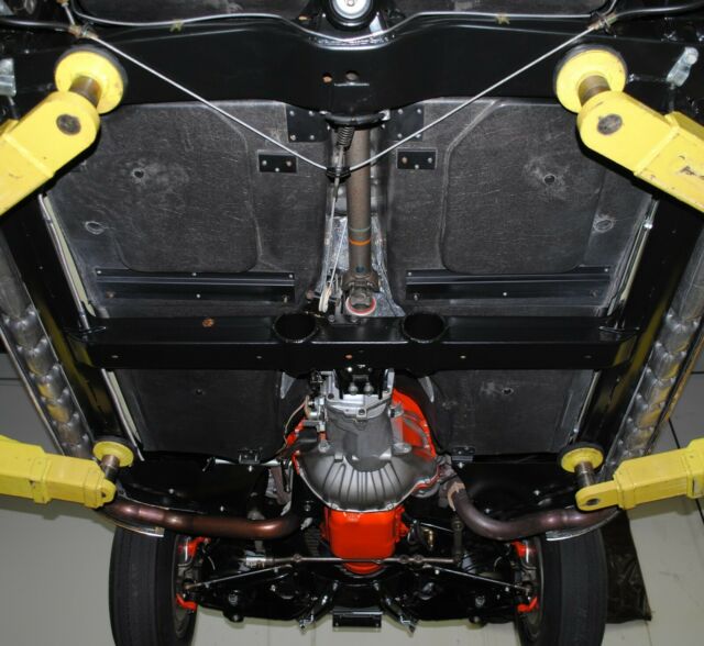 Chevrolet Corvette 1967 image number 24