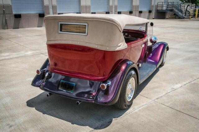 Ford Phaeton 1934 image number 14