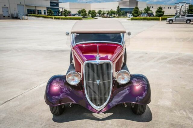 Ford Phaeton 1934 image number 23
