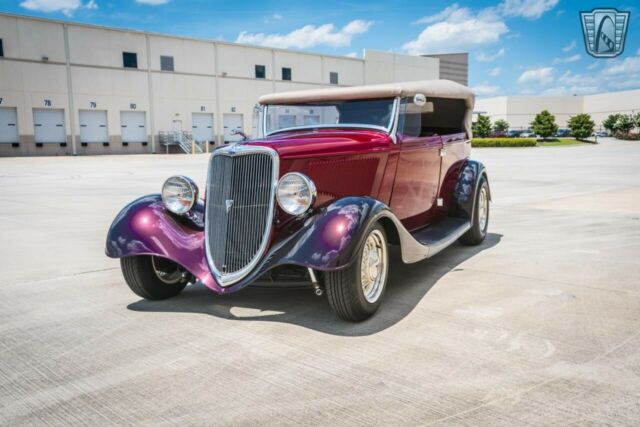 Ford Phaeton 1934 image number 3