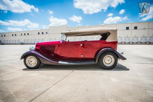 Ford Phaeton 1934 image number 30