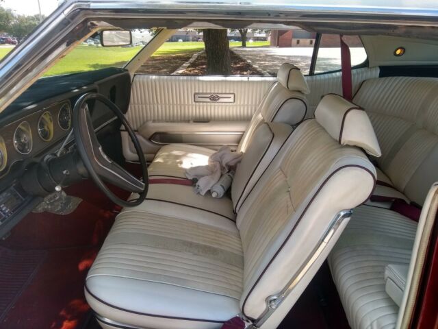Ford Thunderbird 1970 image number 15