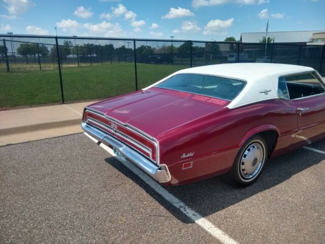 Ford Thunderbird 1970 image number 8