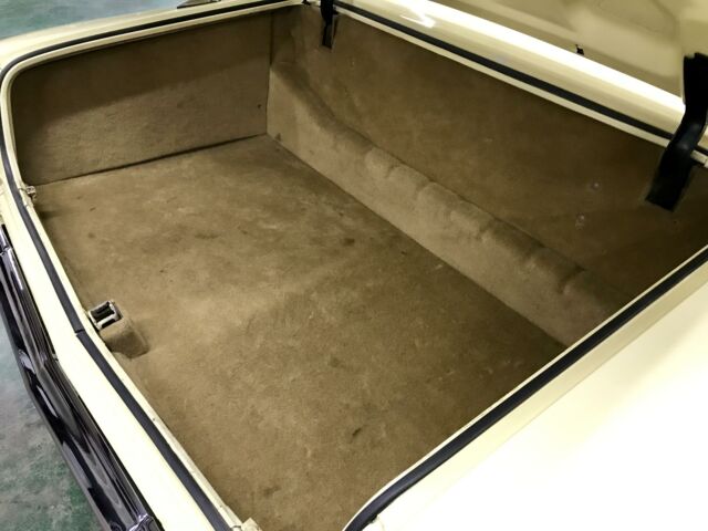 Chevrolet Impala 1962 image number 44