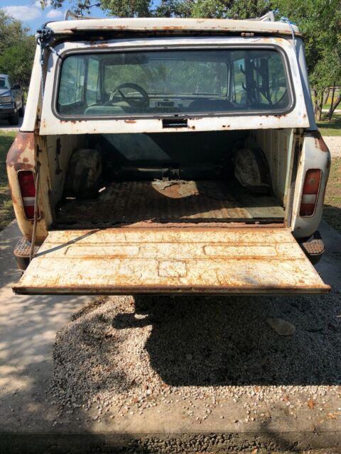 International Harvester Scout 1974 image number 4