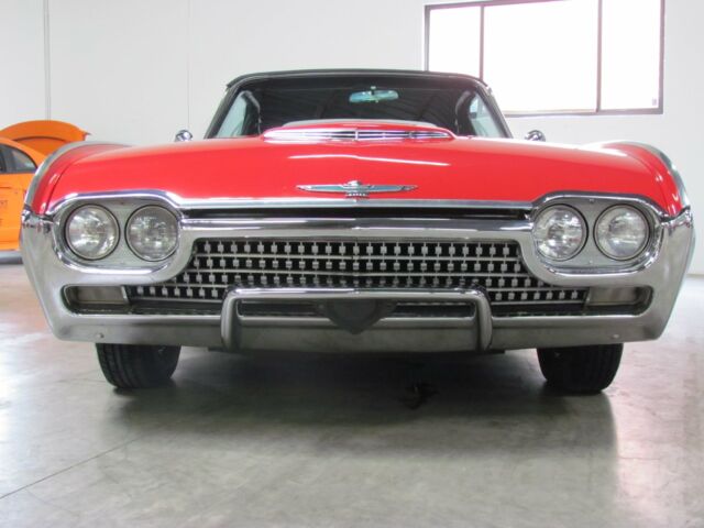 Ford Thunderbird 1962 image number 30