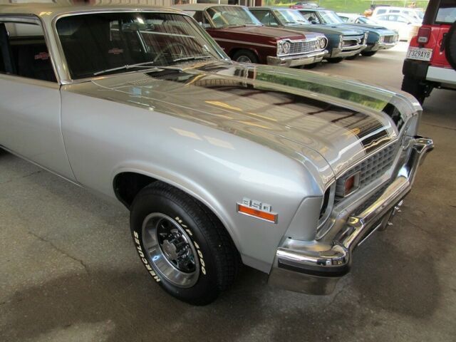 Chevrolet Nova 1974 image number 4