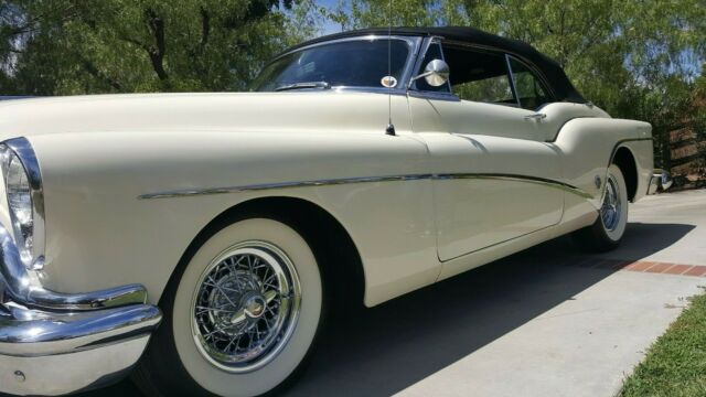 Buick Skylark 1953 image number 1