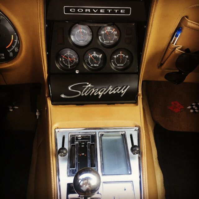 Chevrolet Corvette 1973 image number 4