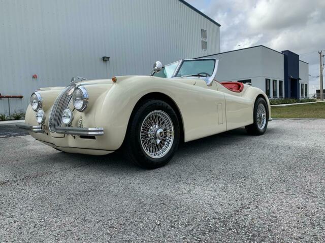 Jaguar XK 1951 image number 3