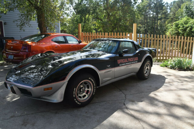 Chevrolet Corvette 1978 image number 19