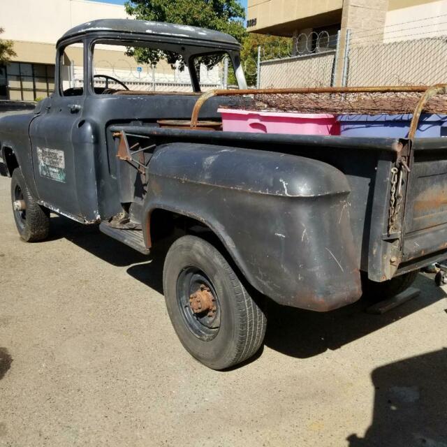 GMC 150 1957 image number 2