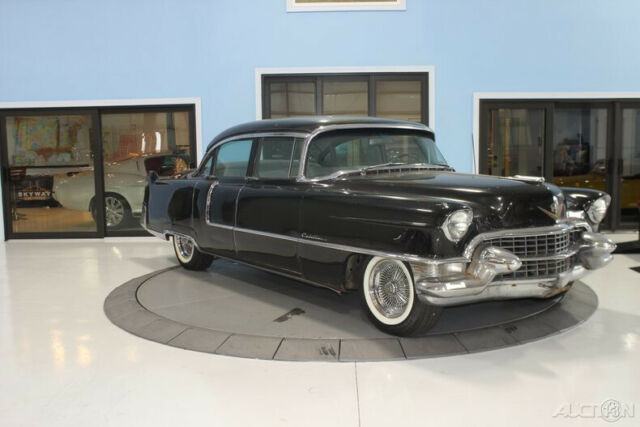 Cadillac Series 62 1955 image number 30