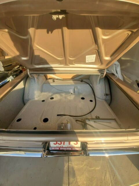 Dodge Coronet 1965 image number 29