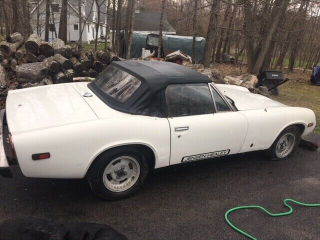 Jensen Healey MK II 1974 image number 1