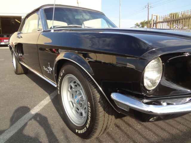 Ford Mustang 1968 image number 7