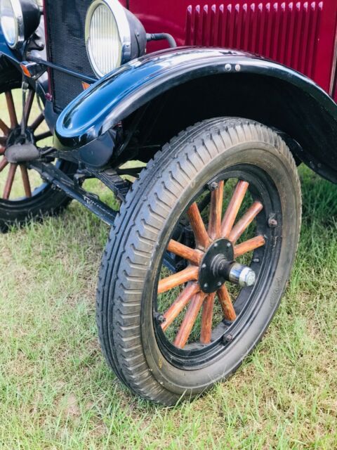Ford Model T 1926 image number 11