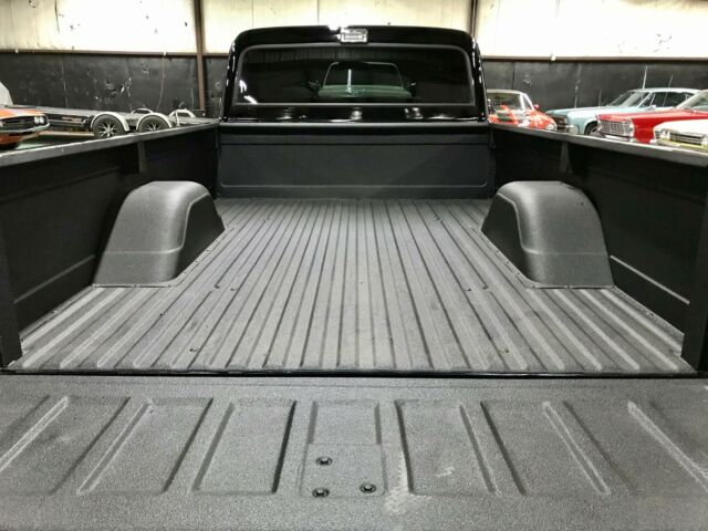 Chevrolet C-10 1970 image number 17