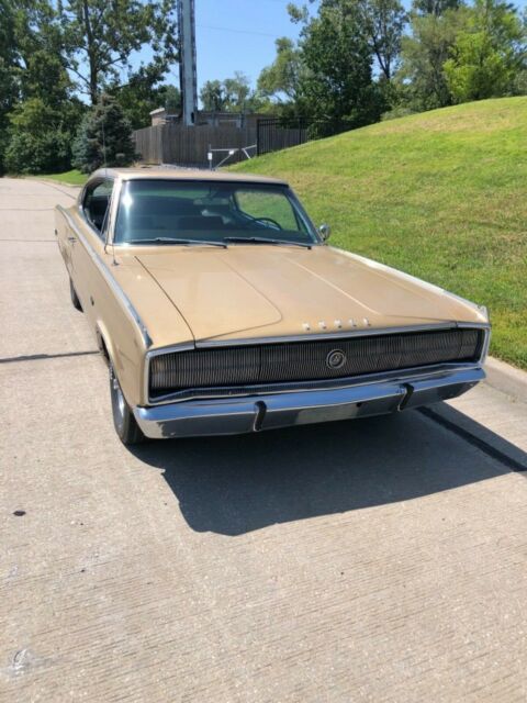 Dodge Charger 1967 image number 1