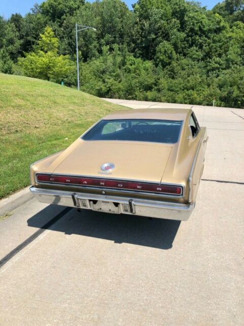 Dodge Charger 1967 image number 2