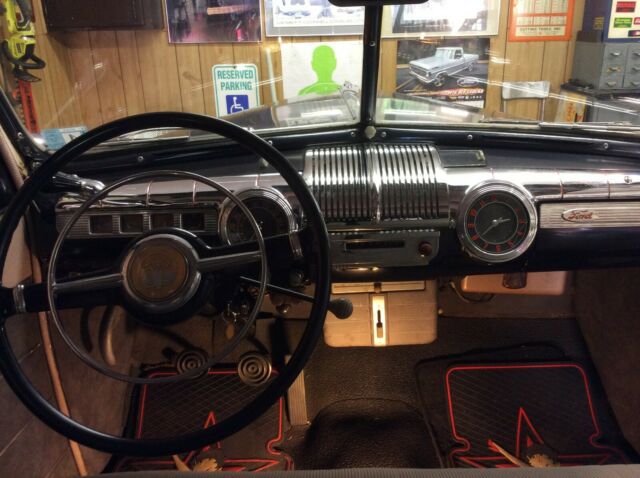 Ford Super Deluxe 1946 image number 35