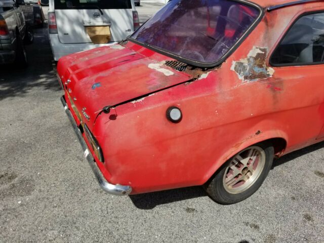 Ford Escort 1968 image number 1