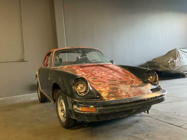 Porsche 911 1967 image number 1