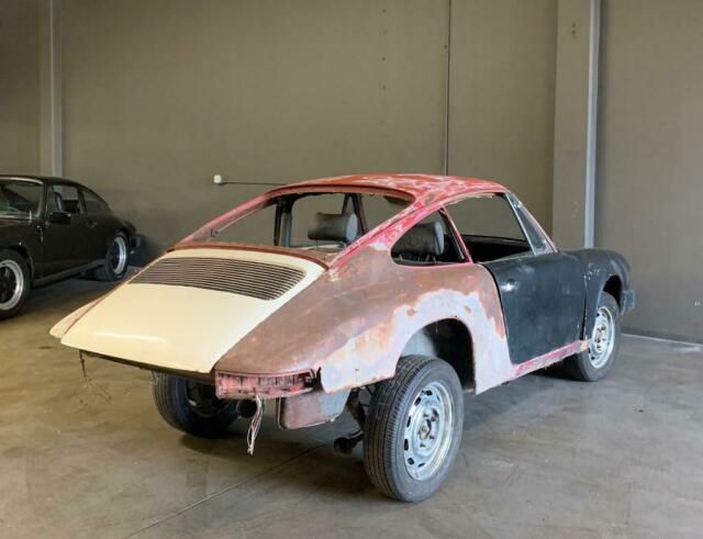 Porsche 911 1967 image number 45