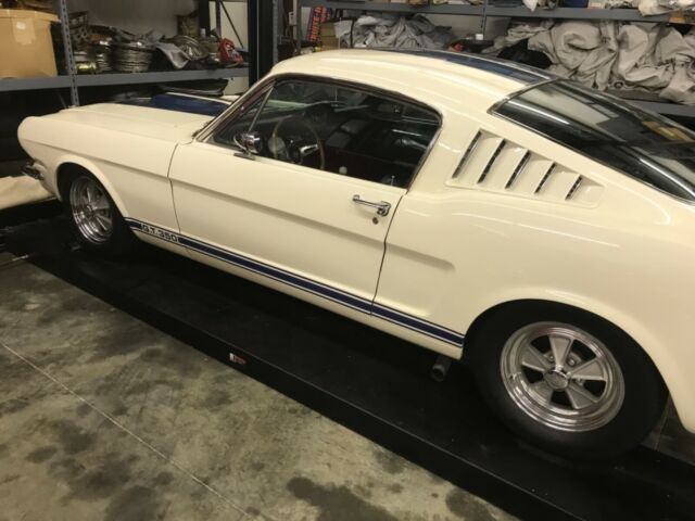 Ford Mustang 1965 image number 4