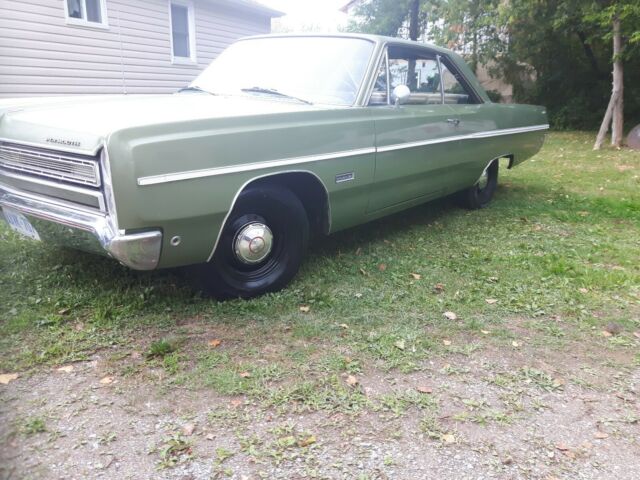 Plymouth Fury 1968 image number 2