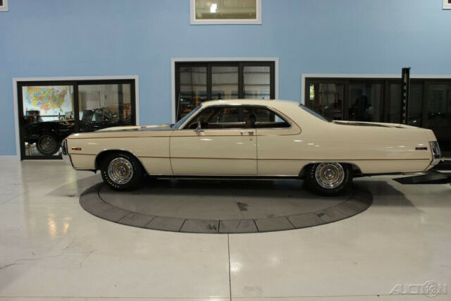 Chrysler 300 Series 1970 image number 1