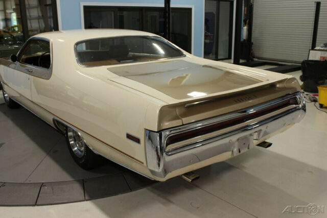 Chrysler 300 Series 1970 image number 41