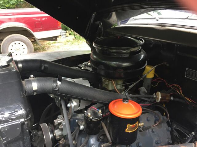 Ford Super Deluxe 1946 image number 4