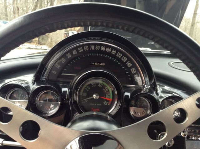 Chevrolet Corvette 1961 image number 8