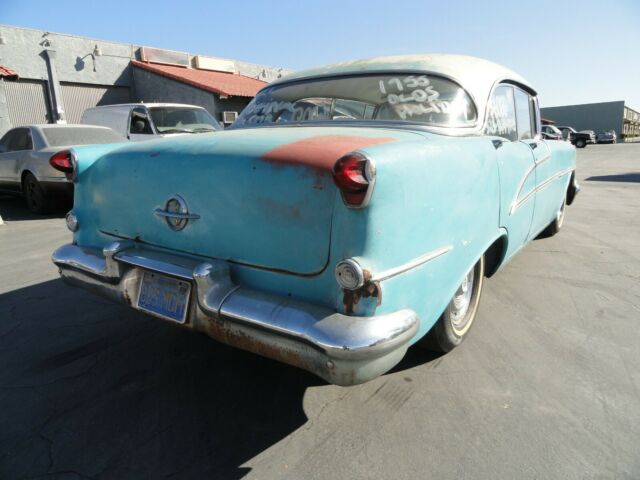 Oldsmobile Eighty-Eight 1955 image number 26